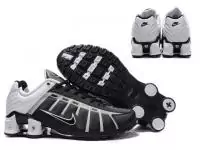 nike shox promos nz ii hommes chaussures 2019U nz noir blance